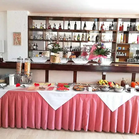 Stork Hotel Amoudara (Heraklion)